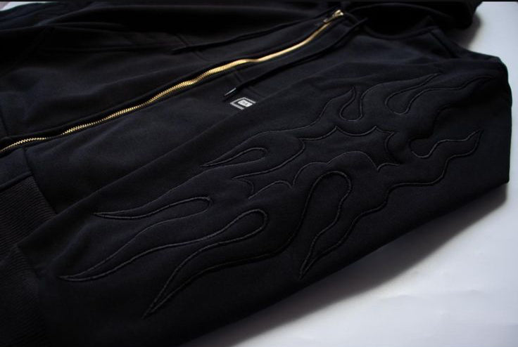 CHAMARRA BENZAA FLAMAS NEGRAS – Moda Subterránea